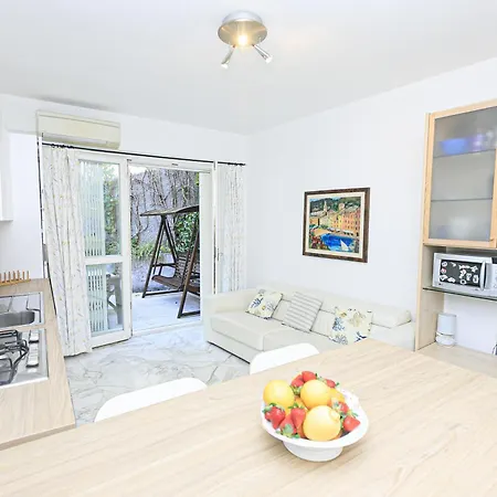 Iflat La Casa Degli Aranci 아파트 라팔로